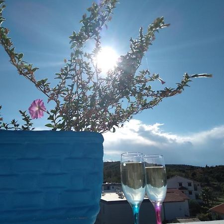 Apartments "Sun-Sea" Lopar Esterno foto