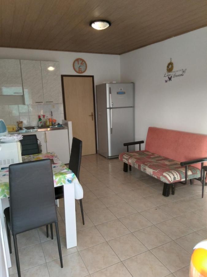 Apartments "Sun-Sea" Lopar Esterno foto